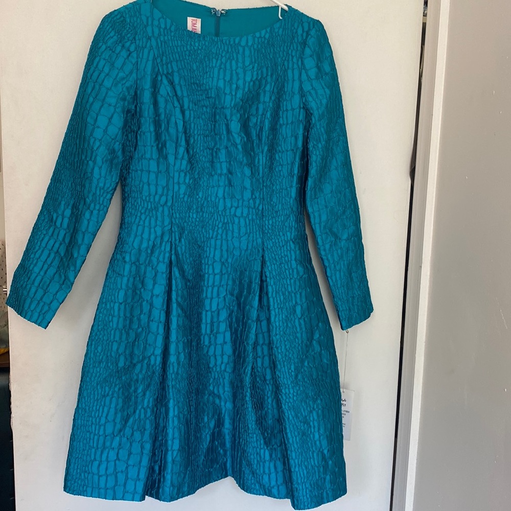 NEW! Tom and Linda Platt crimped cobra princess dress US6